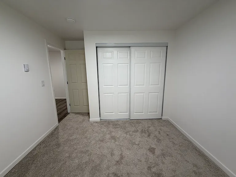 Skyview Apartments — Photo 13