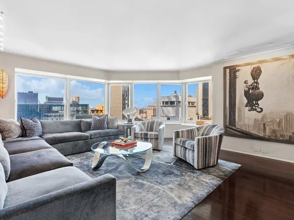 150 West 56th Street 3901 image 2 of 16