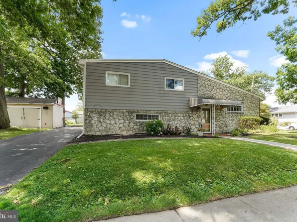 501 Evergreen Ave, Folsom, PA 19033