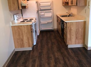 1401 Villa Dr APT A, Butler, PA 16001