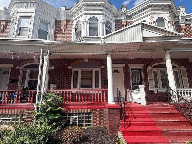 1st image of 1515 Dyre St