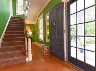 120 Wampanoag Rd, East Greenwich, RI 02818