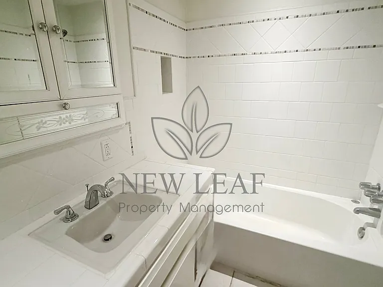 22684 Minona Dr — Photo 21