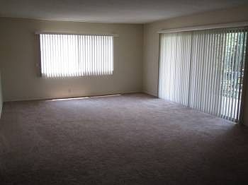 2nd image of 275 S Oakland Ave APT 104