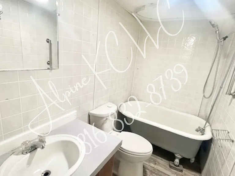5601 SW Lakefront Ln S #8 — Photo 5