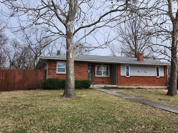 1301 Northwestern St, Iola, KS 66749