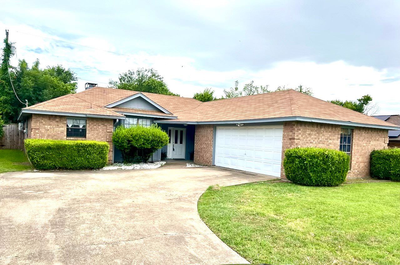 721 Hillside Dr, Cedar Hill, TX 75104 | Zillow