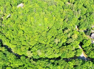 18 E Ridge Rd, Cashiers, NC 28717