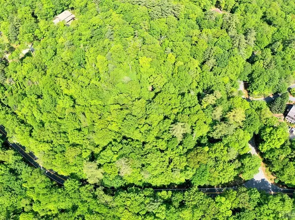 18 Ridge Road, Cashiers, NC 28717