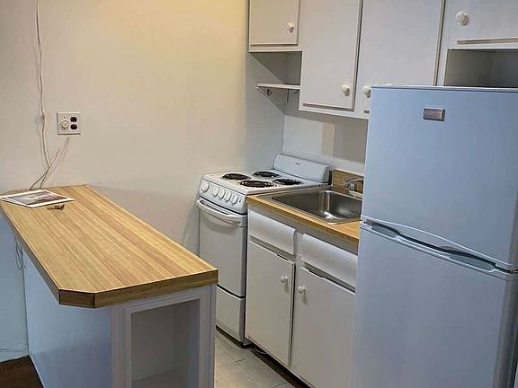 3rd image of 160 E 91st St APT 3