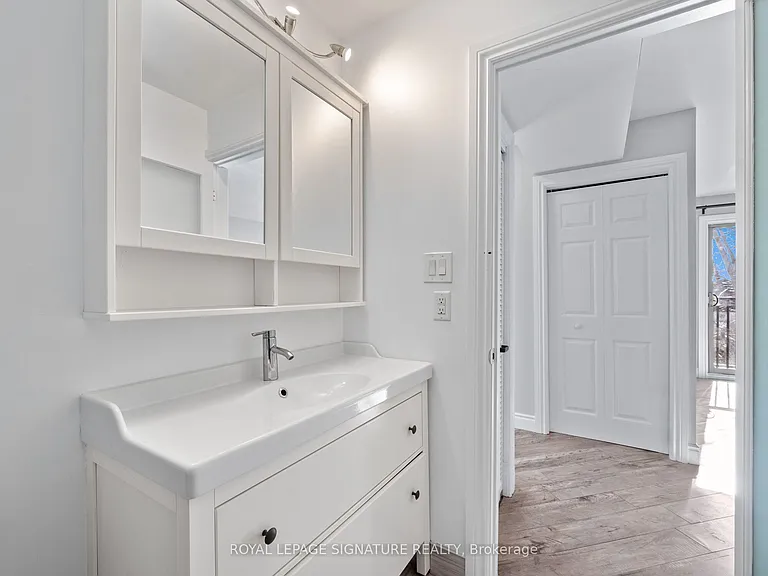 28 Victoria Ave N #312 — Photo 36