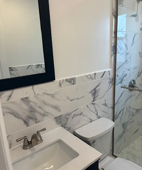975 Main St #2 — Photo 8