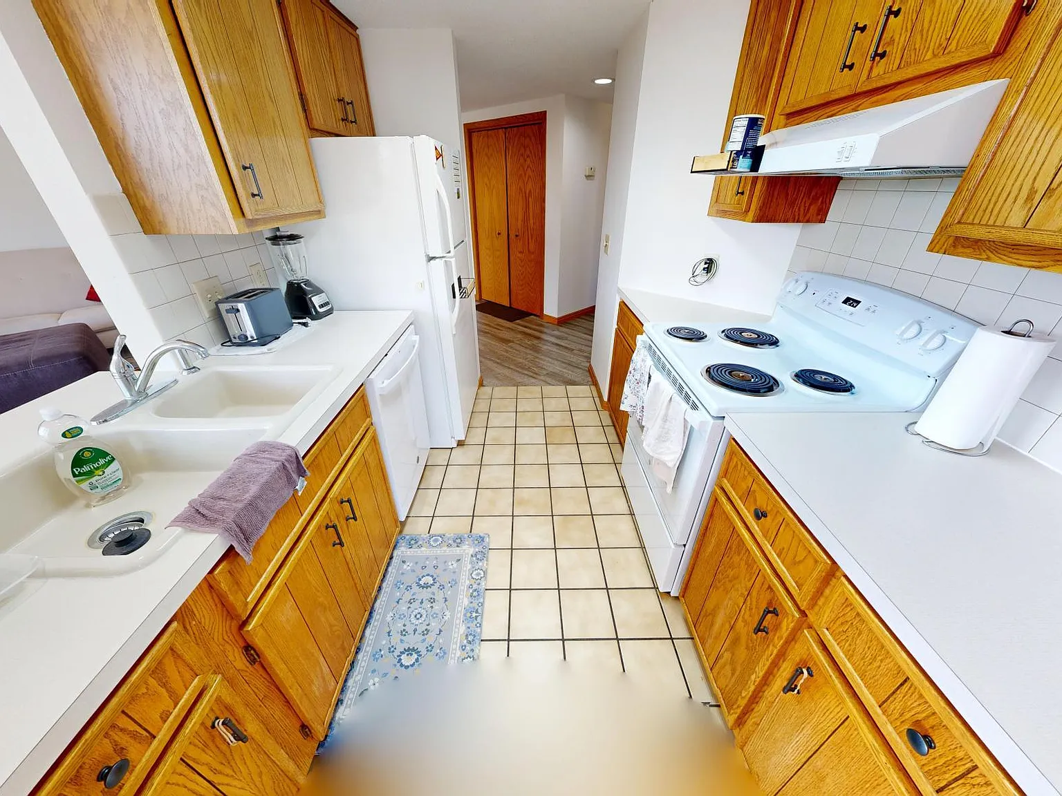 316 Becker Ave SW — Photo 2