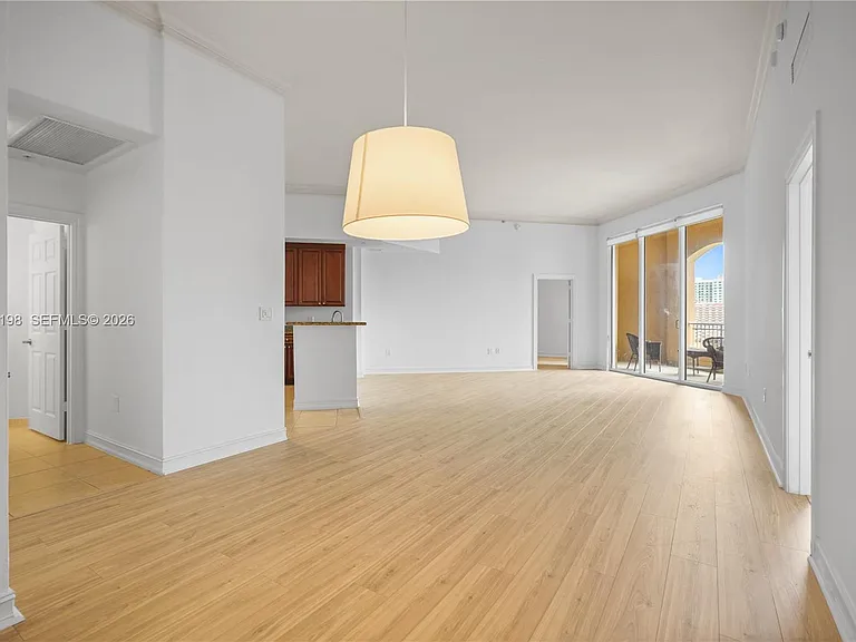 3001 NE 185th St #716 — Photo 8