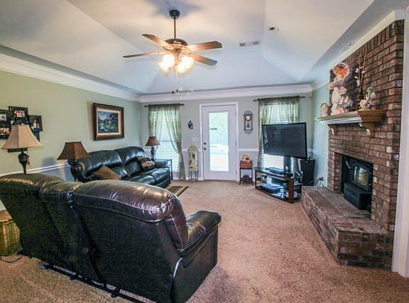 4th image of 56 Lee Road 509