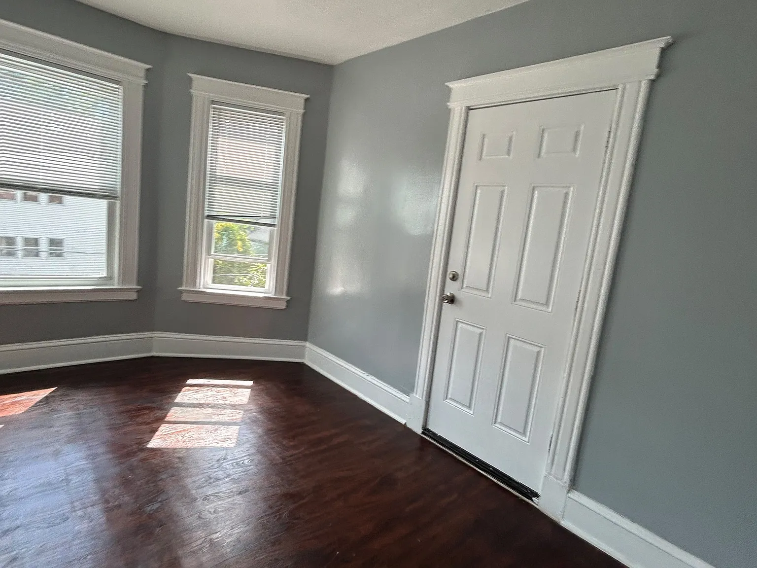 2 bed, 756 sqft, $1,500 — Photo 3