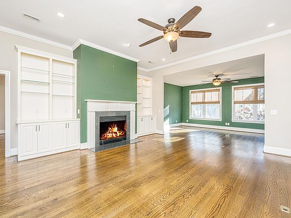 5th image of 1007 Mount Whitney Dr