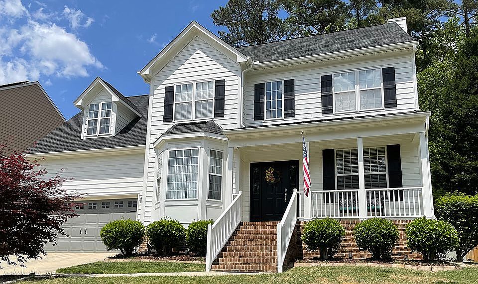 2nd image of 2003 Sassacus Ln
