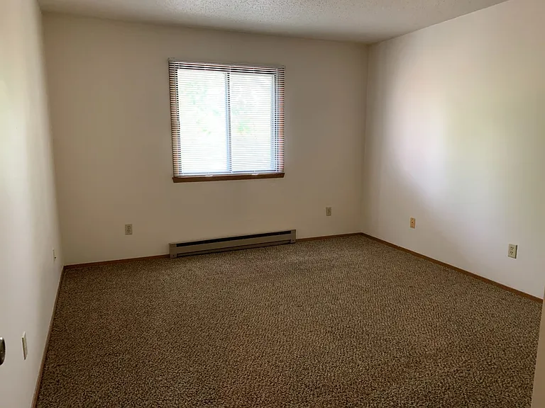 Gatewood Apartments — Photo 45