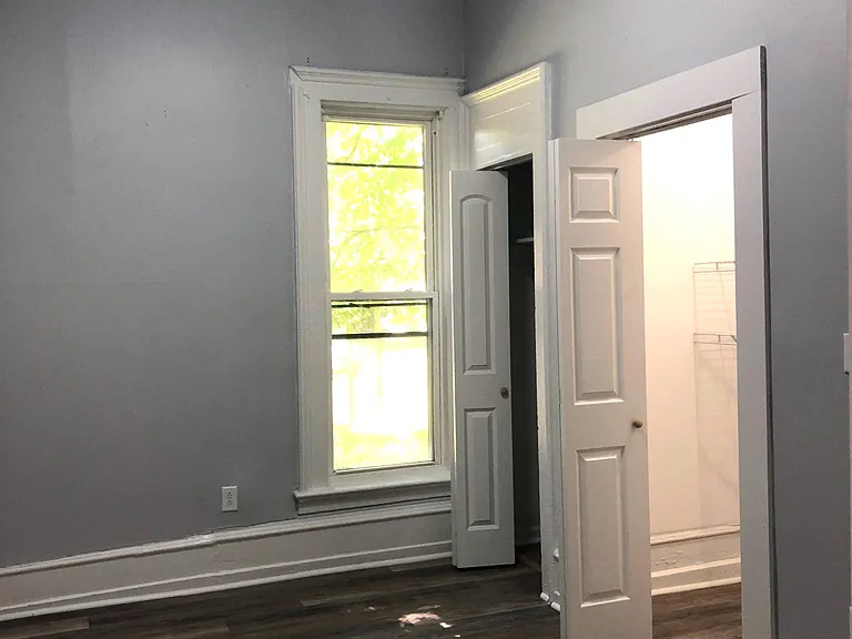 214 Green St #1 — Photo 28