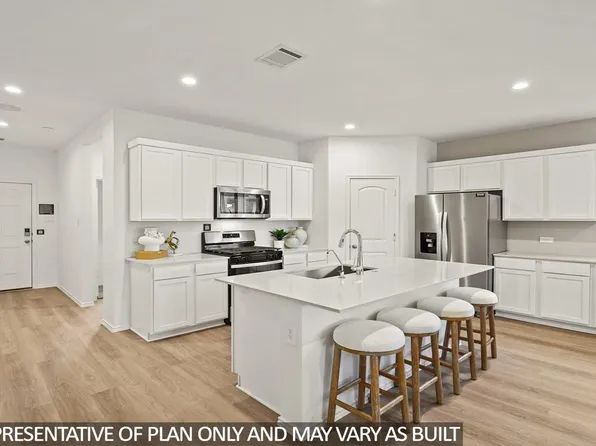 275 San Marcos Trl, Dayton, TX 77535