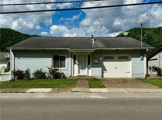 12048 Maccorkle Ave, Charleston, WV 25315