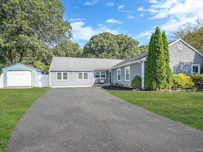 9 Carston Street W, Selden, NY, 11784
