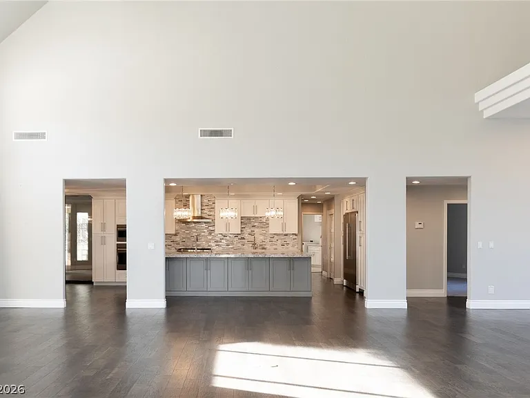 13 Dovetail Cir — Photo 58