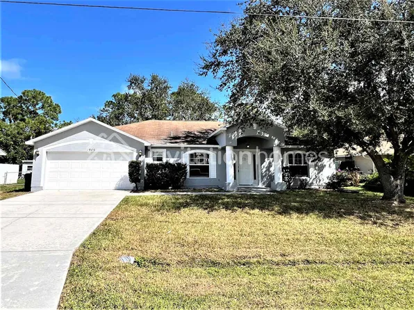 1949 SW Burlington St, Port Saint Lucie, FL 34984
