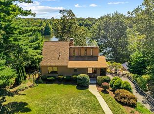 19 Sprague Rd, Clinton, MA 01510