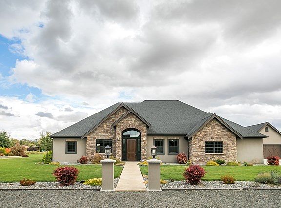 4th image of 68 Ella Quintino Ln