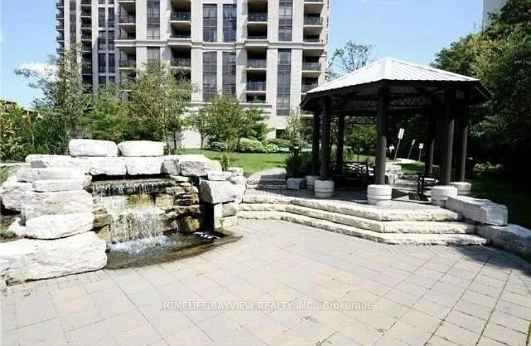133 Wynford Dr #Penthouse 304 — Photo 9