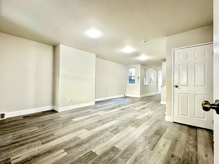 3120 Haverford Ave — Photo 6
