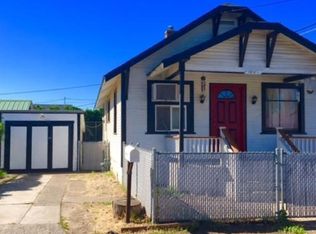 1012 1/2 S 10th Ave, Yakima, WA 98902