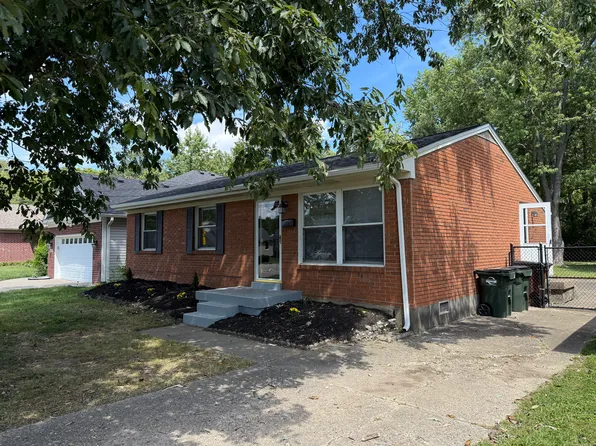 621 Washburn Ave, Lyndon, KY 40222