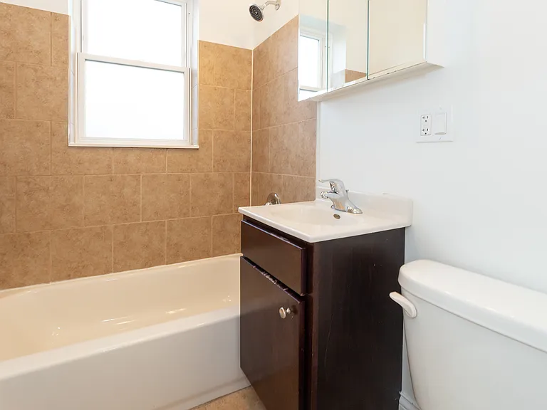 1331 W. Loyola — Photo 10