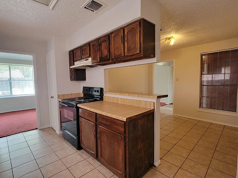 11651 Woodbuck Trl — Photo 12