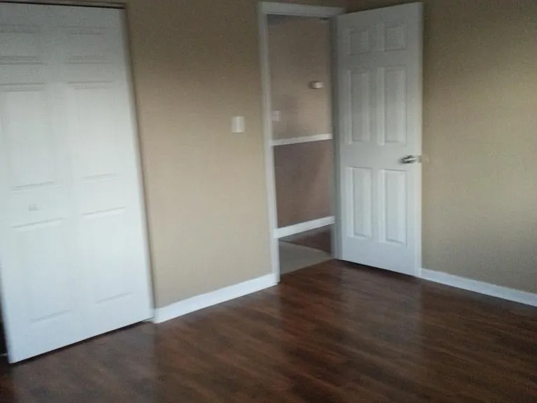 204 Pine Violet Ct #202 — Photo 5