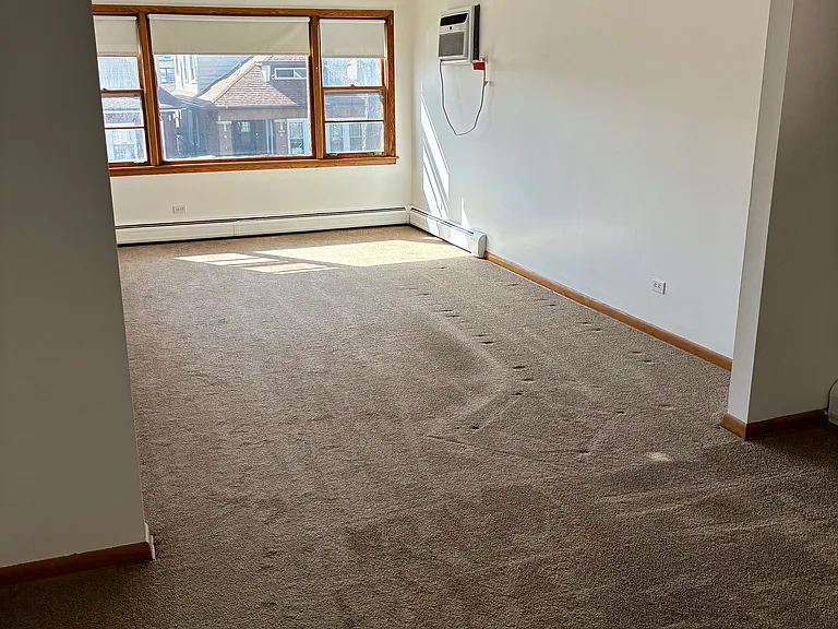 5851 N Washtenaw Ave #2 — Photo 9