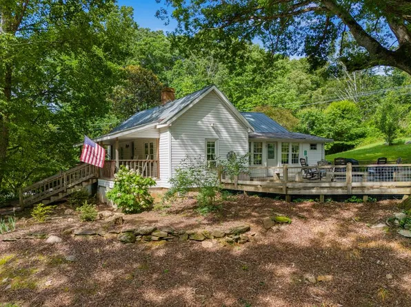 205 Laurel Branch Rd, Hayesville, NC 28904