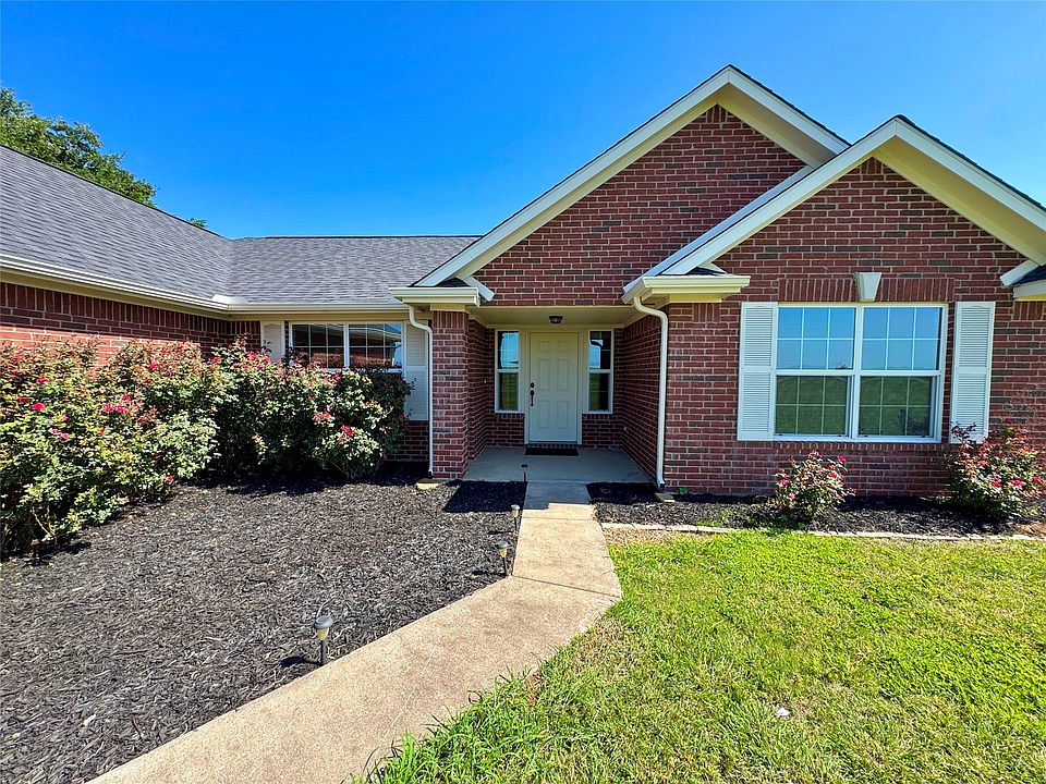 1st image of 3506 Farm Land Ct