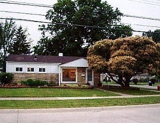 2nd image of 1706 E Greig Ave