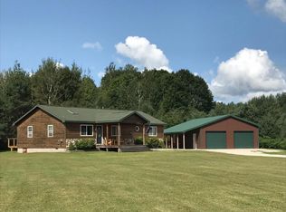 6871 Little Canada Rd, Cheboygan, MI 49721