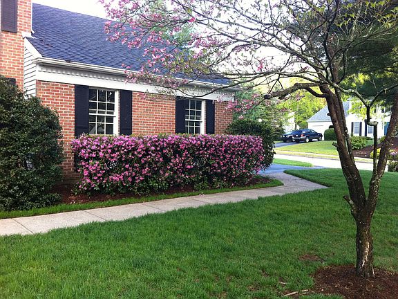 Side Entry Garage/Azaelas