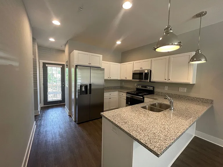 255 Research Dr — Photo 11