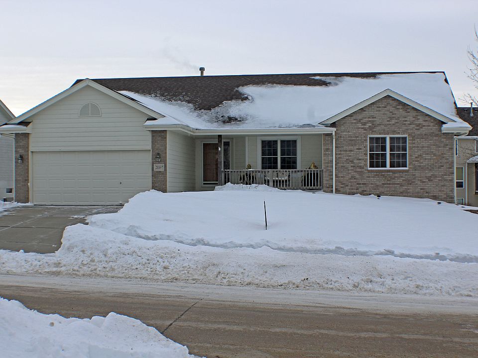 1st image of 21107 Schofield Dr