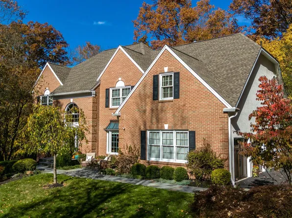 1456 Mundock Rd, Dresher, PA 19025