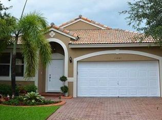 13447 SW 23rd St, Hollywood, FL 33027