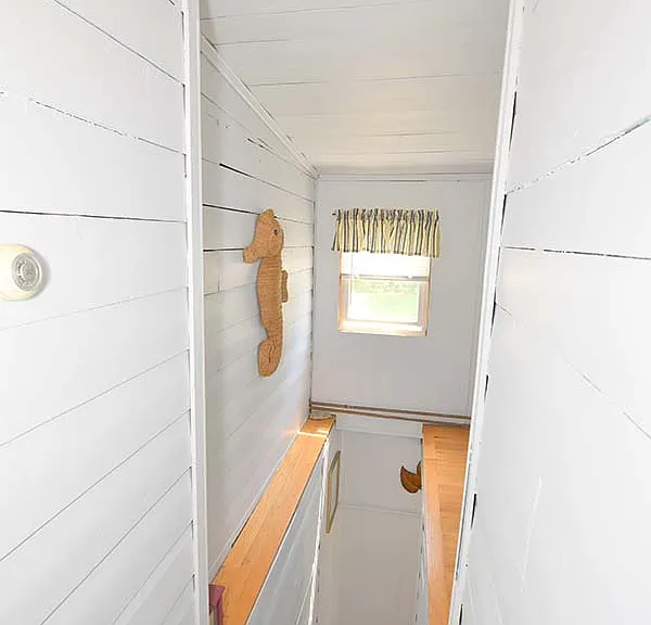 27 Saint James Rd — Photo 10