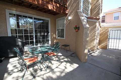 8755 Mesquite Row 004